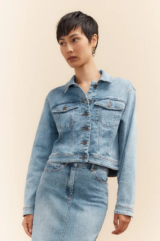 Casual denim jacket