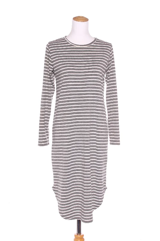 FOXWOOD - Scoop hem L/S stripe dress! 12