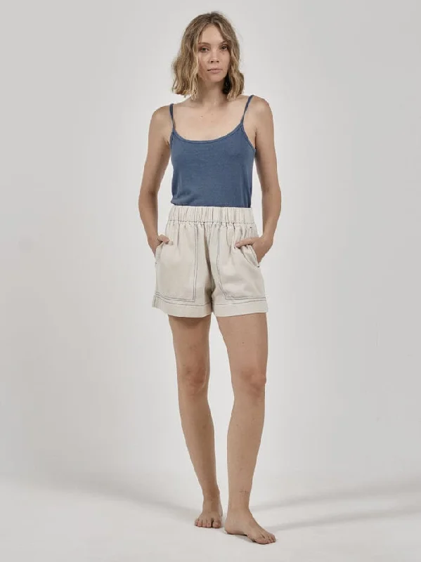 Ease Utility Short - Vintage Bone / Botanical Blue