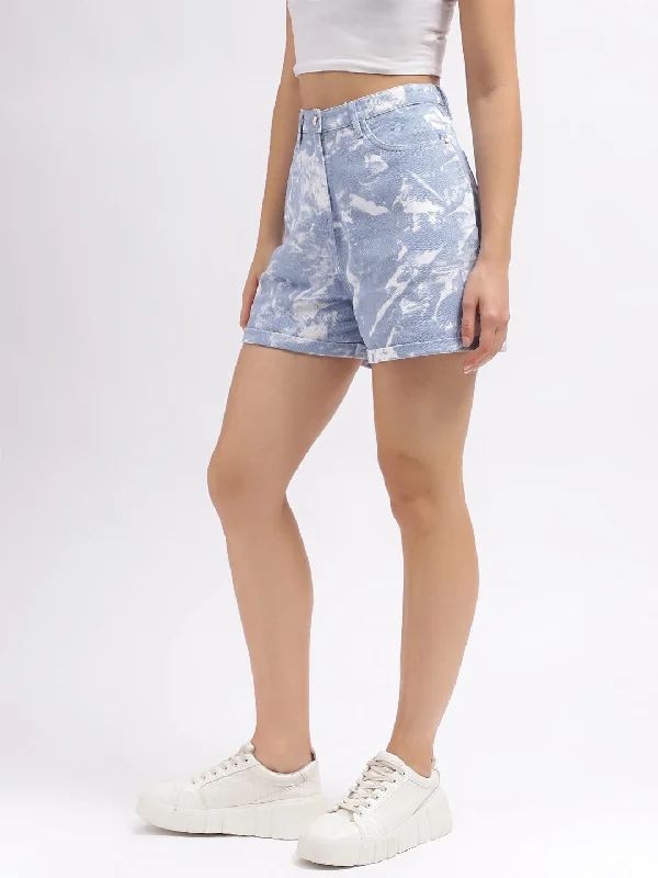 Iconic Women Blue Printed Regular Fit High-Rise Shorts