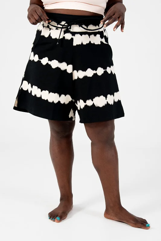 Wide Leg Shorts In Blot Black