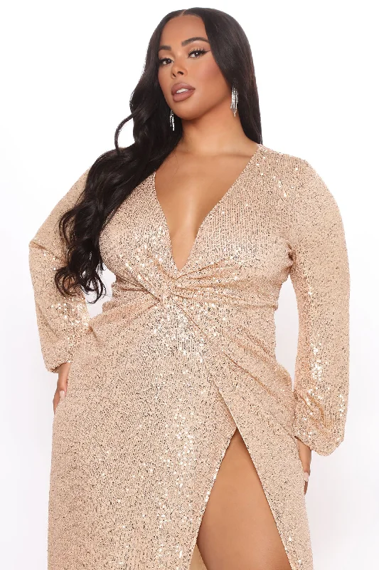 Betting On You Sequin Maxi Dress - Gold