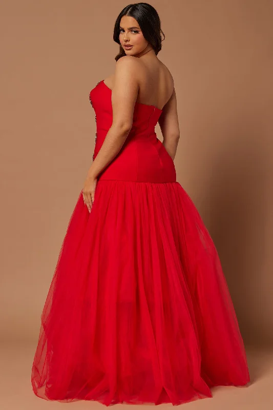 Dinah Embellished Tulle Gown - Red